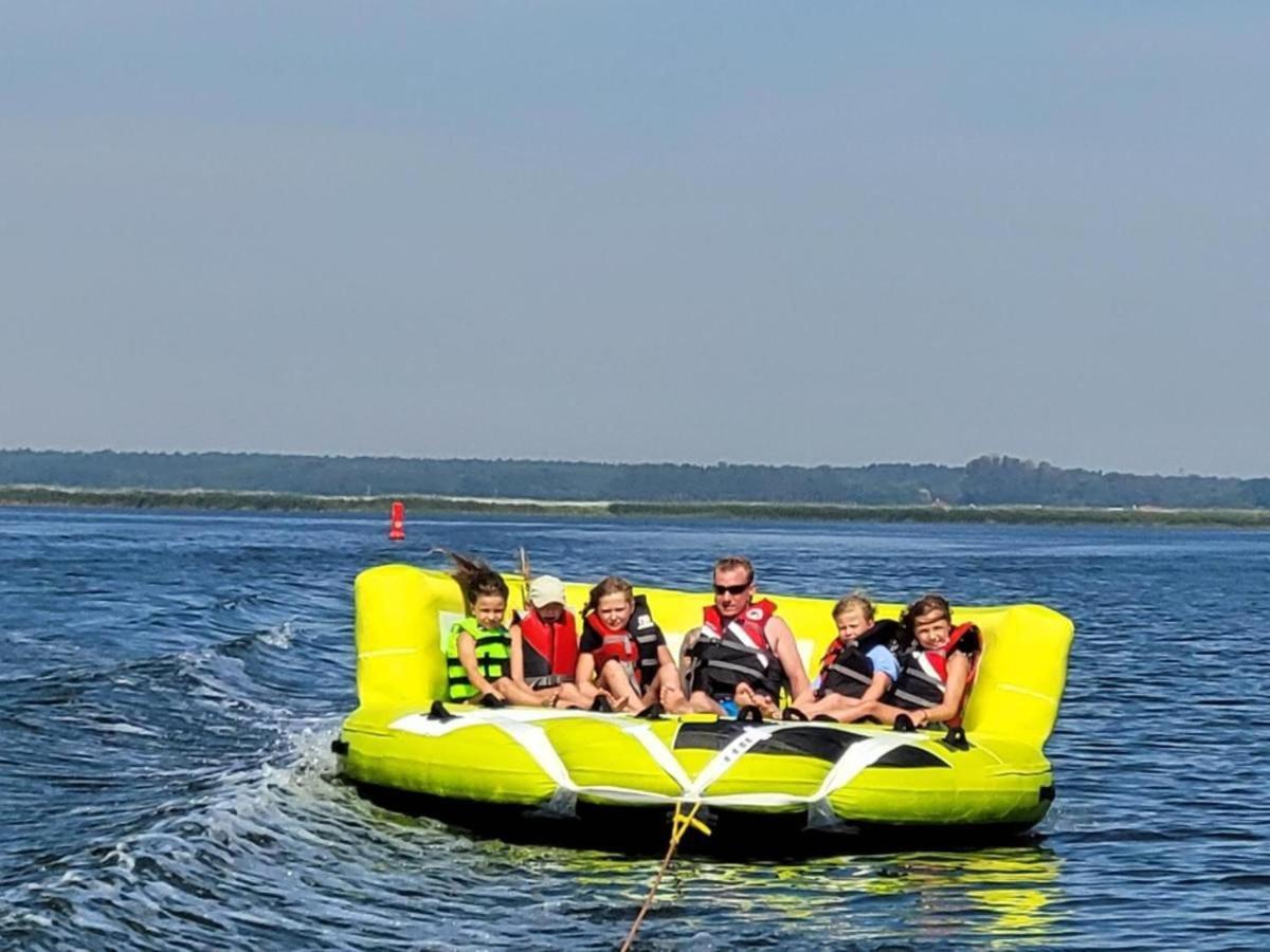 Holiday Houses Miedzyzdroje Wapnica Marina With Private Beach And Boat Facility Luaran gambar